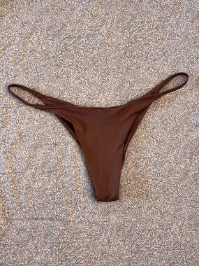 San Lorenzo Brown Low-Rise High-Cut Bikini Bottom